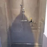 Im Bademantel An Den - Maisonette