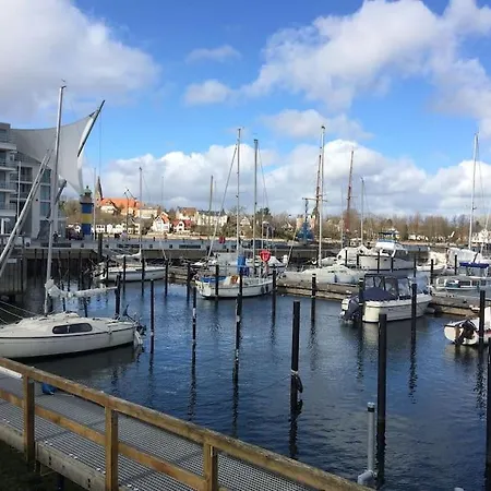 Im Bademantel An Den - Maisonette Eckernförde