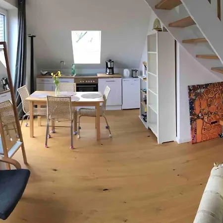 Im Bademantel An Den - Maisonette *