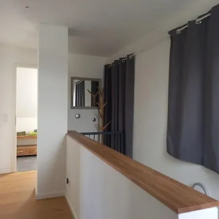 Im Bademantel An Den - Maisonette *